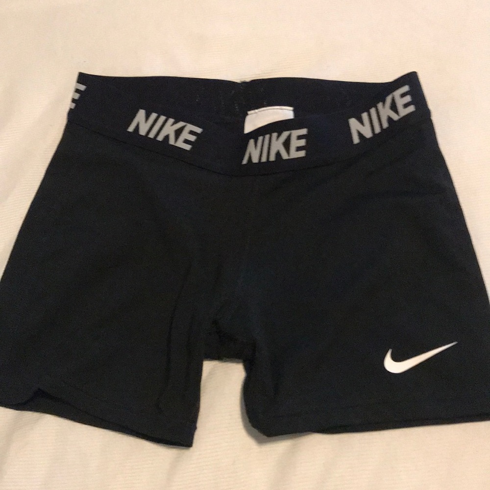 NWOT girls size L Nike spandex